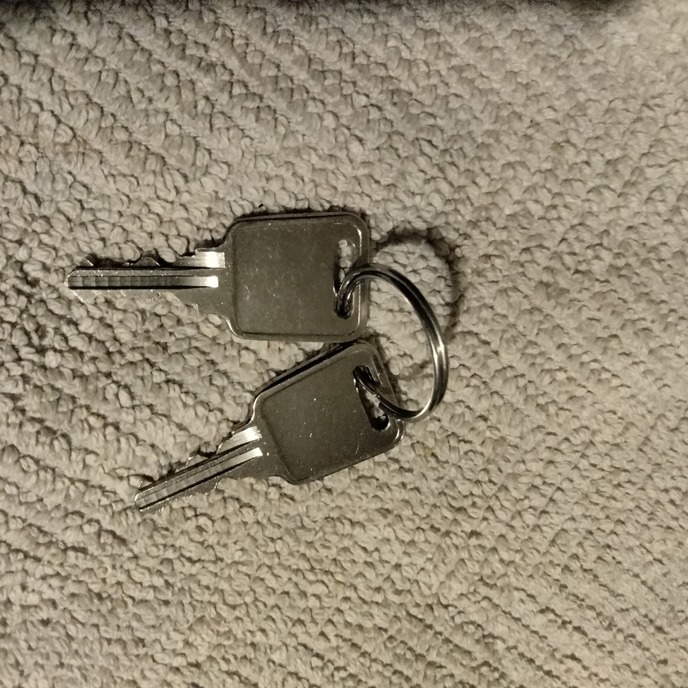 SentrySafe lockable - Picture 7 of 9
